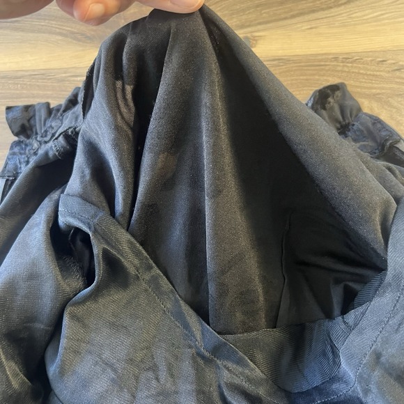 Vintage Black Burnout Velvet High-Neck Ruffle Top Long Sleeve Floral Blouse Sz S - Picture 11 of 11